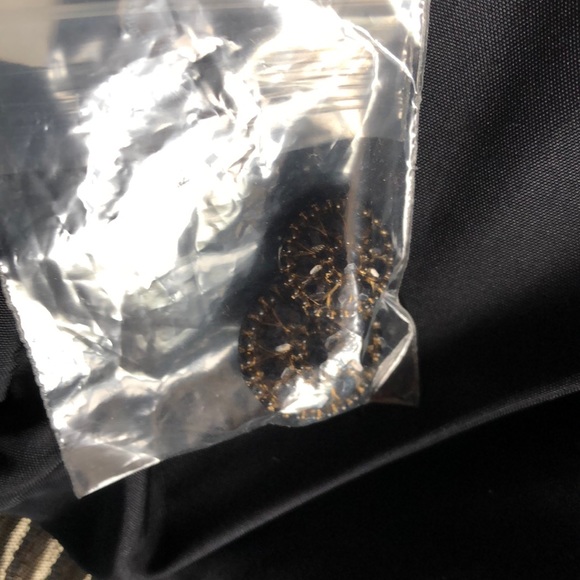 Blazer - Picture 7 of 7